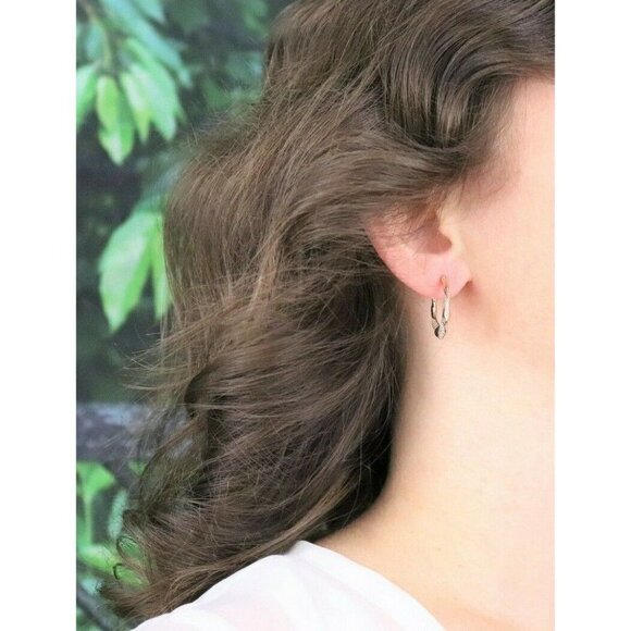 10k Yellow Gold Textured Earrings Hoop Earrings - Picture 3 of 6